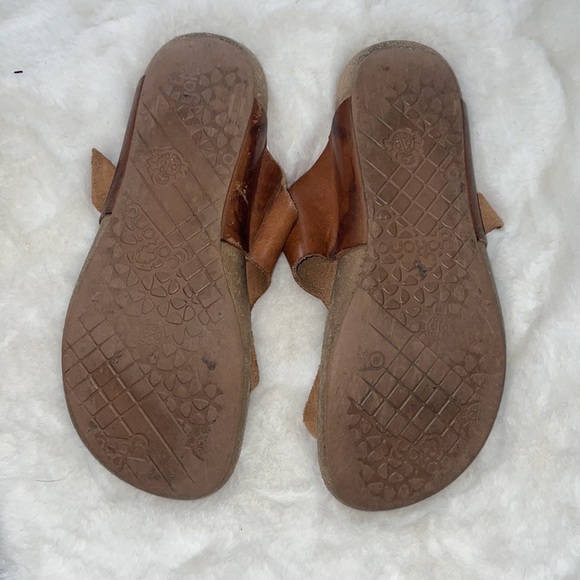 Brown leather sandals size 38 - Picture 2 of 3